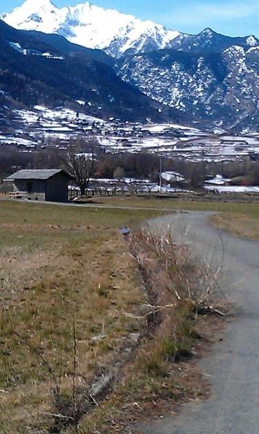 Walking in Jouvecan