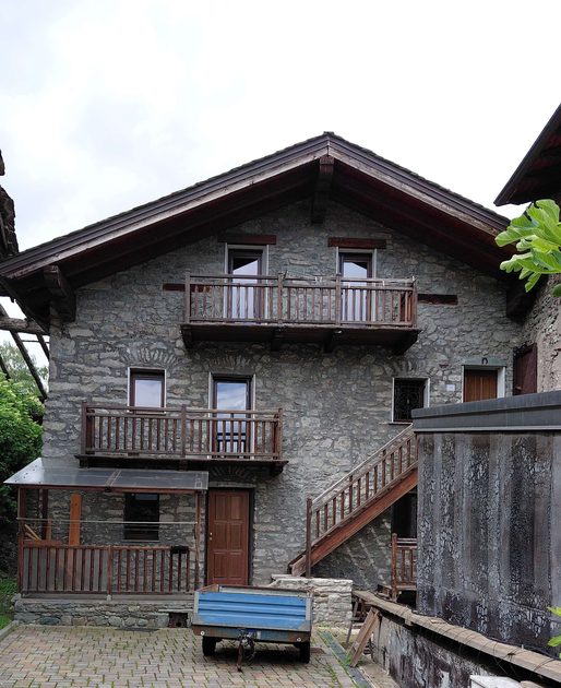 THE NEW CHALET